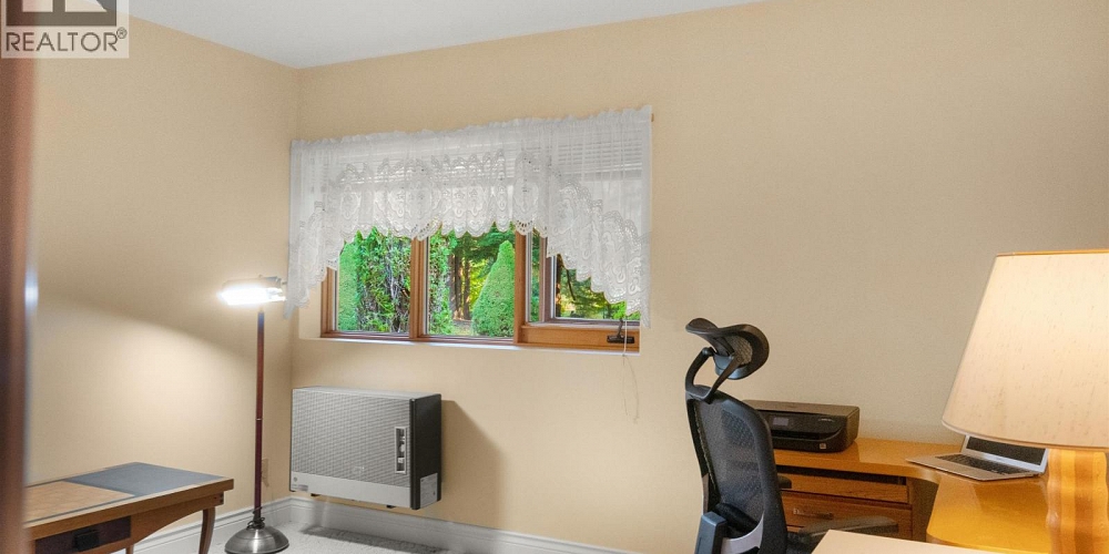 96 GREYLING AVENUE Kitimat Photo 25