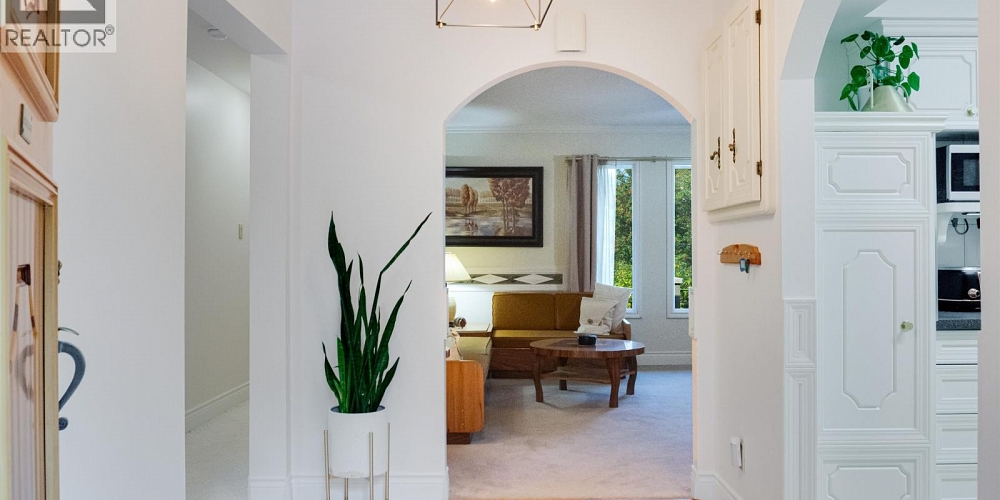 96 GREYLING AVENUE Kitimat Photo 6