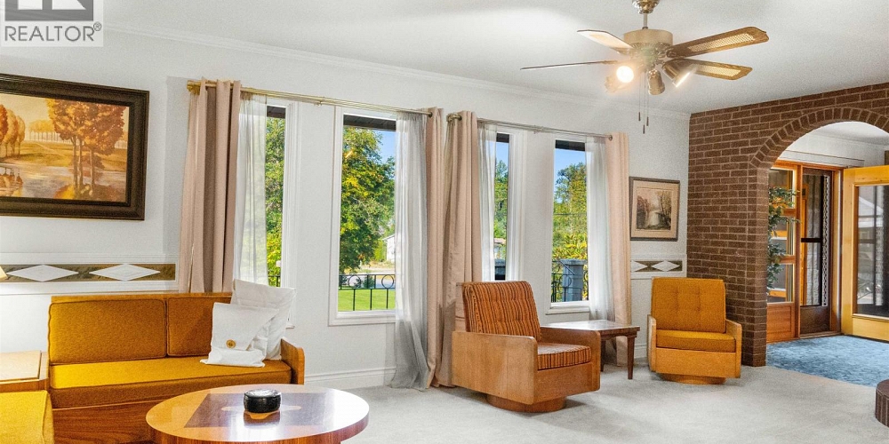 96 GREYLING AVENUE Kitimat Photo 8