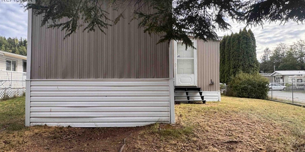 1 3889 MULLER AVENUE Terrace Photo 20