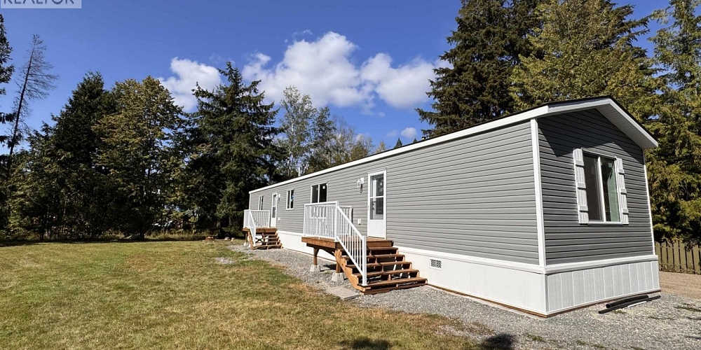 4693 BEAVER CRESCENT Terrace Photo 14