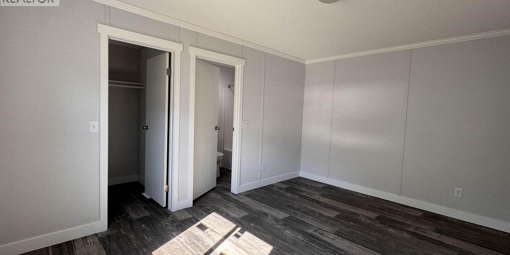 4693 BEAVER CRESCENT Terrace Photo 6