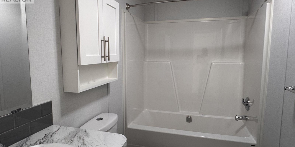 4693 BEAVER CRESCENT Terrace Photo 9