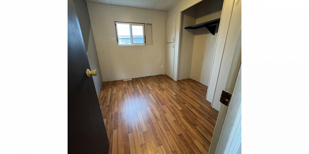 40 3889 MULLER AVENUE Terrace Photo 13