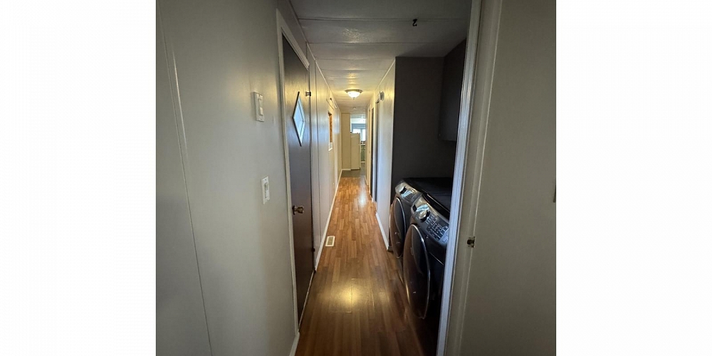 40 3889 MULLER AVENUE Terrace Photo 14