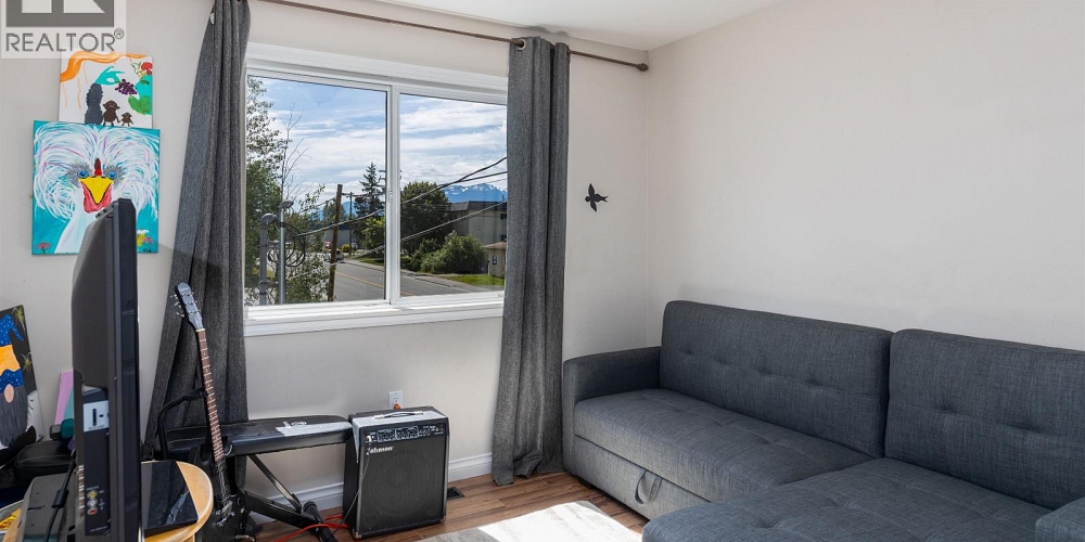 3304 MUNROE STREET Terrace Photo 18