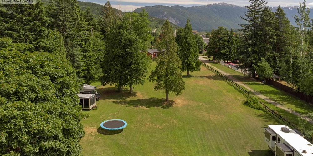 3304 MUNROE STREET Terrace Photo 2