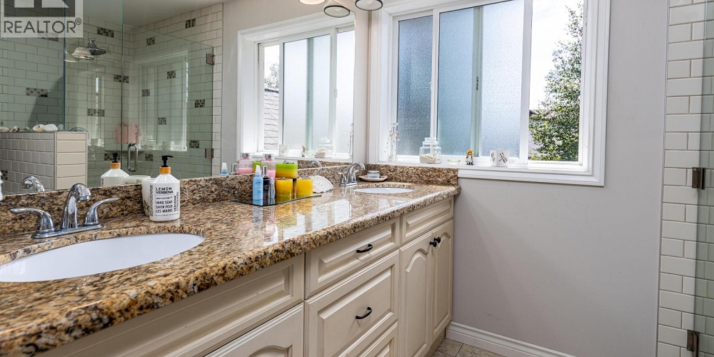 3304 MUNROE STREET Terrace Photo 22