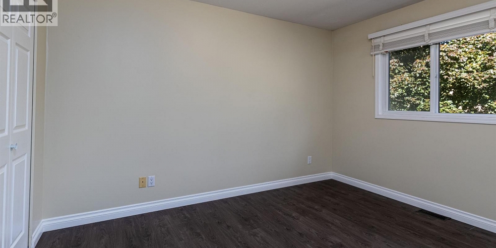 4732 BOLTON AVENUE Terrace Photo 12