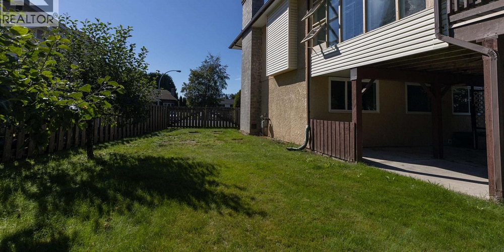 4732 BOLTON AVENUE Terrace Photo 23