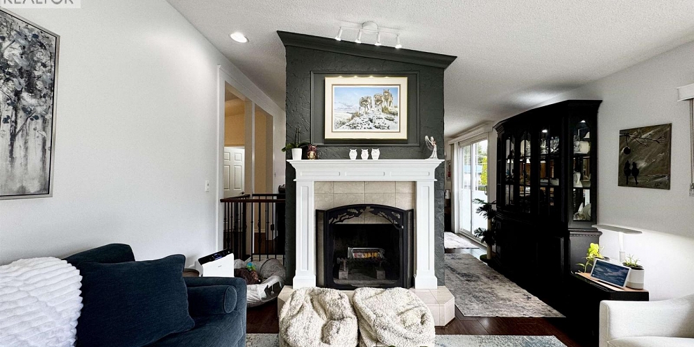 284 CRESTVIEW DRIVE Prince Rupert Photo 3