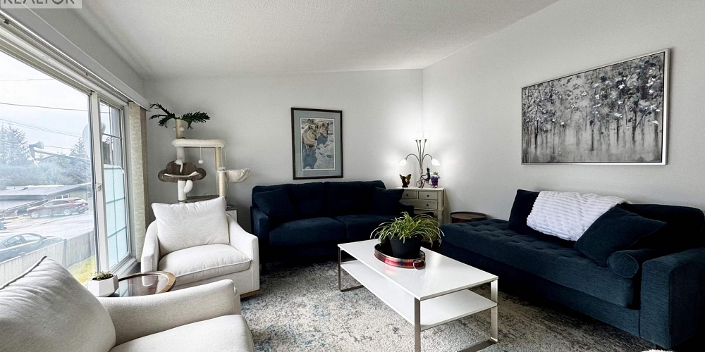 284 CRESTVIEW DRIVE Prince Rupert Photo 5