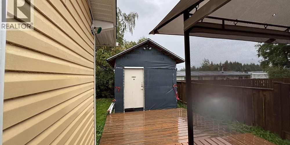 29 PLOVER STREET Kitimat Photo 16