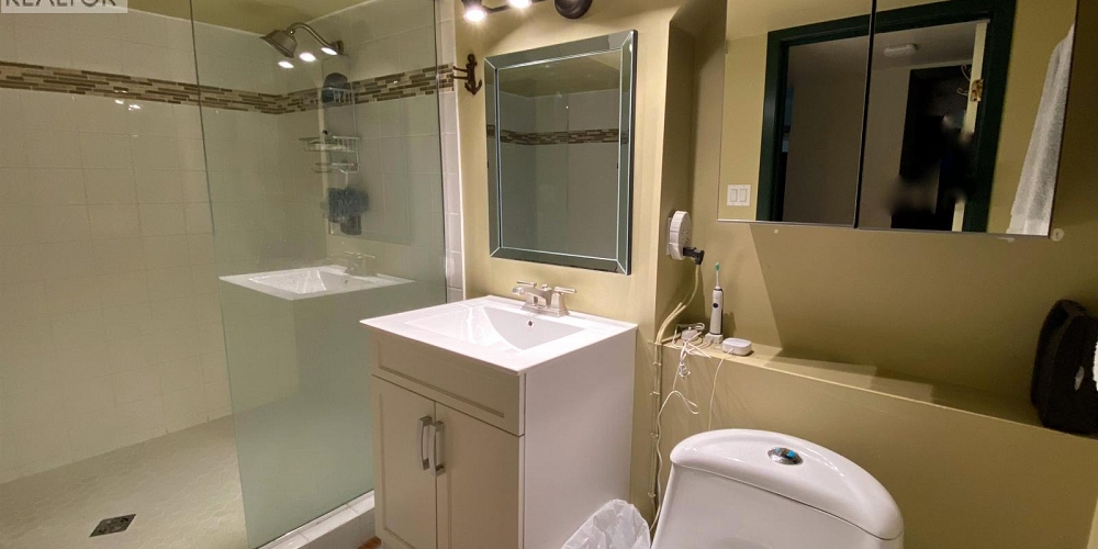 232 W 4TH AVENUE Prince Rupert Photo 27