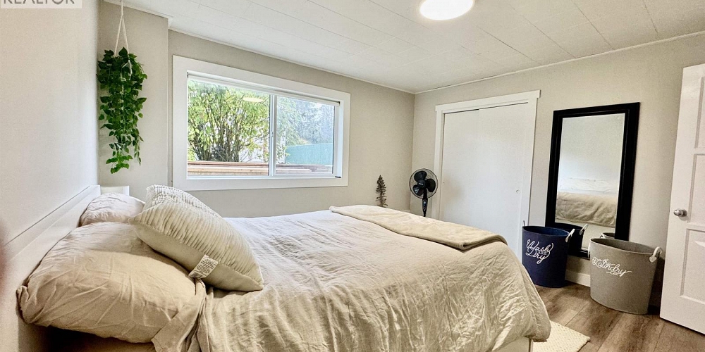 4 GROUSE STREET Kitimat Photo 11