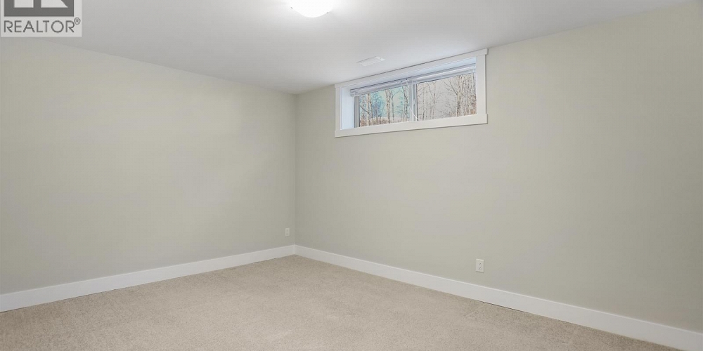 52 BLACKBERRY STREET Kitimat Photo 12