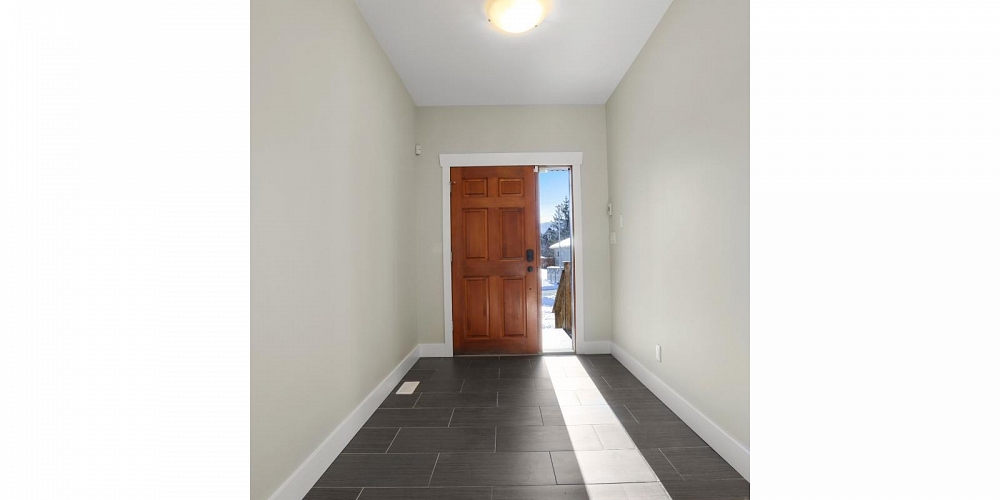 52 BLACKBERRY STREET Kitimat Photo 4