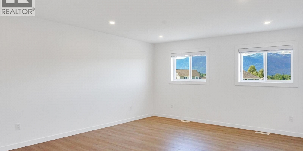 64 WOZNEY STREET Kitimat Photo 16