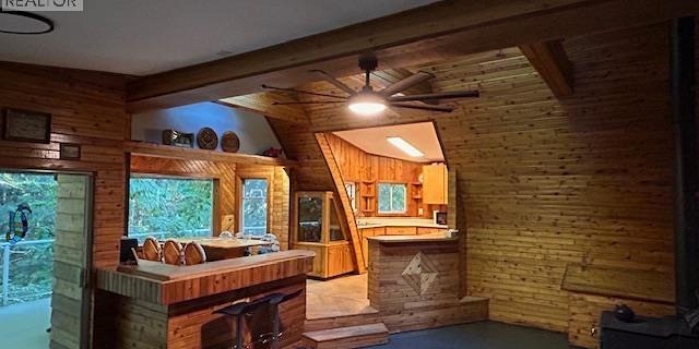 593 BEACH ROAD Skidegate/sandspit Photo 5