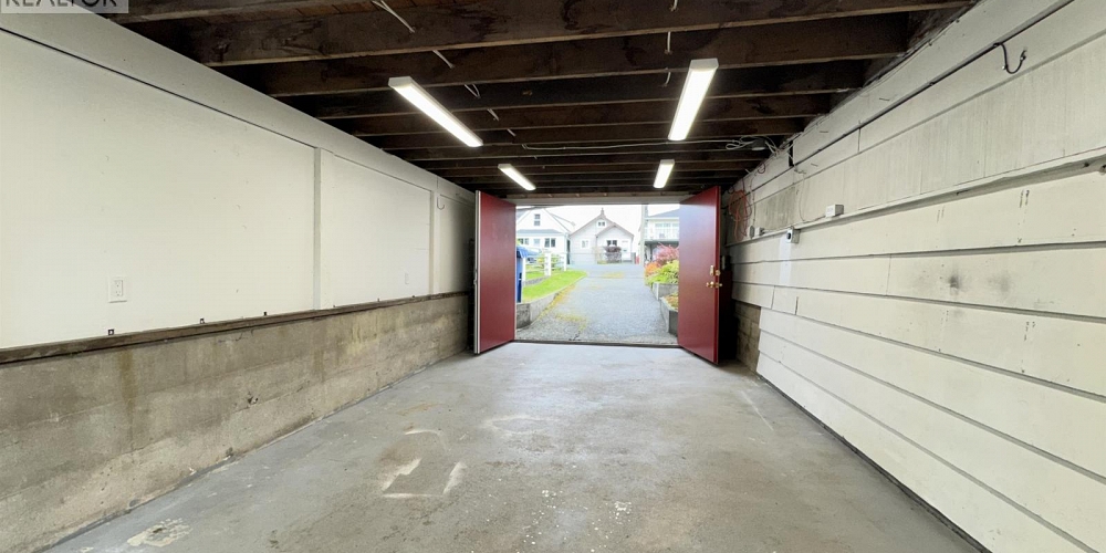 723 W 6TH AVENUE Prince Rupert Photo 31