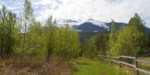 19829 16 HIGHWAY Terrace Photo 12