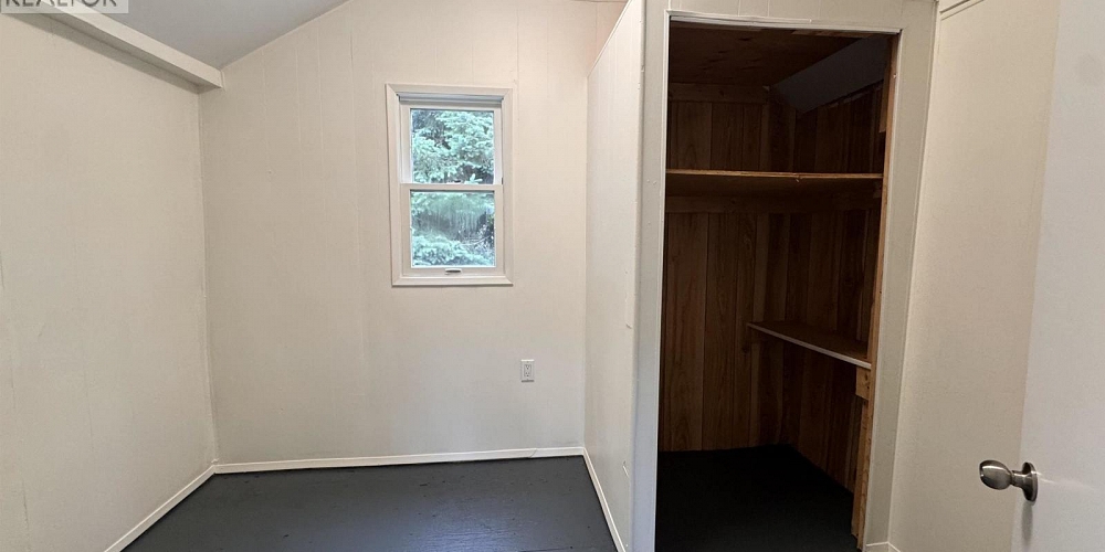 4733 TUCK AVENUE Terrace Photo 6