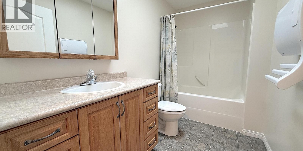 1033 EAGLE DRIVE Prince Rupert Photo 20