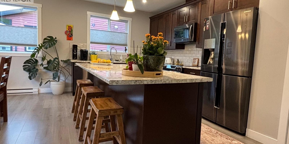 5234 SMITH AVENUE Terrace Photo 10