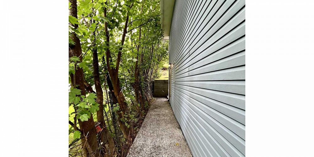 897-899 SUMMIT AVENUE Prince Rupert Photo 26