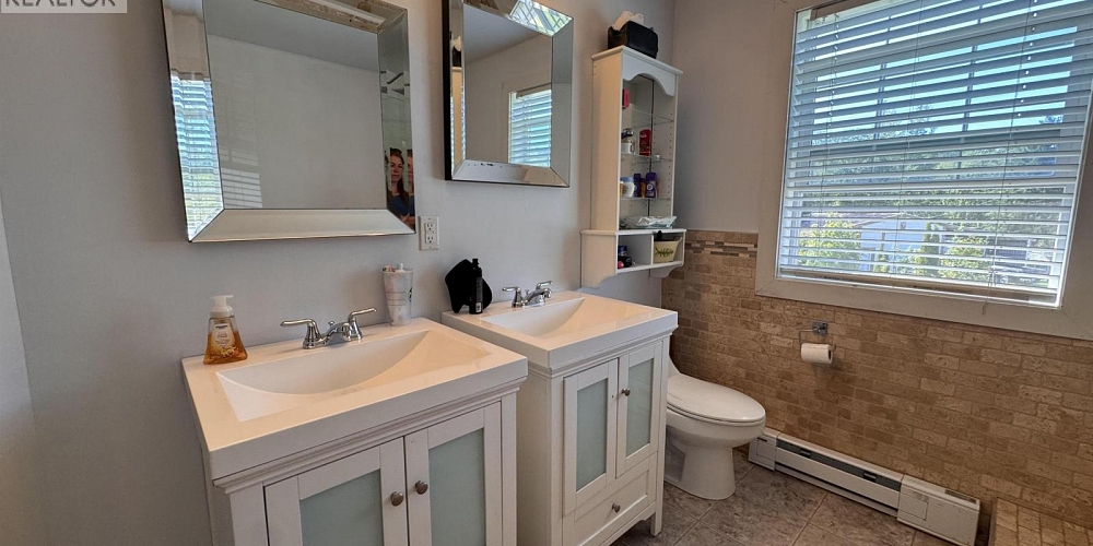 2630 CLARK STREET Terrace Photo 23