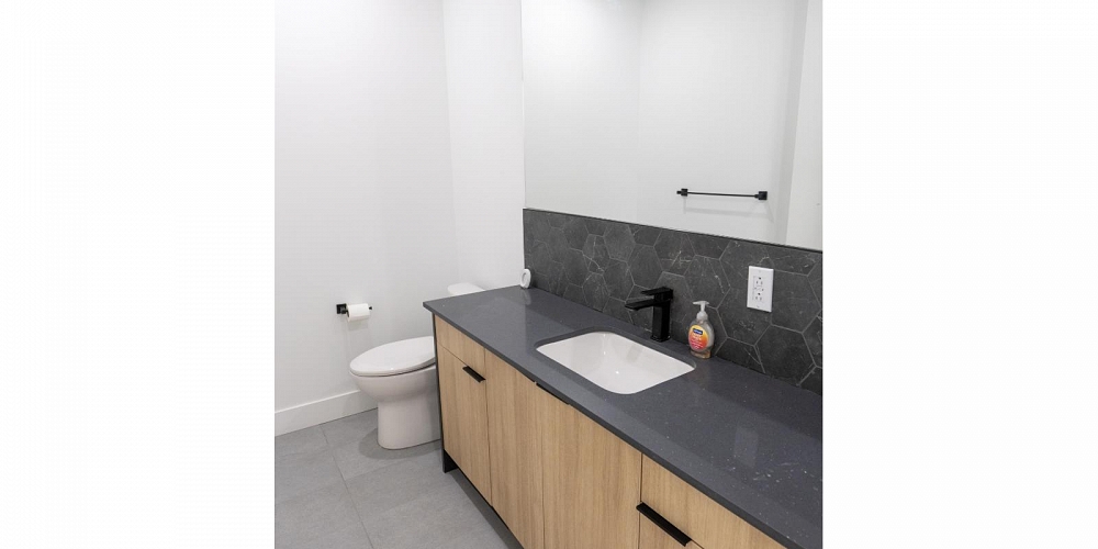 1644 W 2ND AVENUE Prince Rupert Photo 28