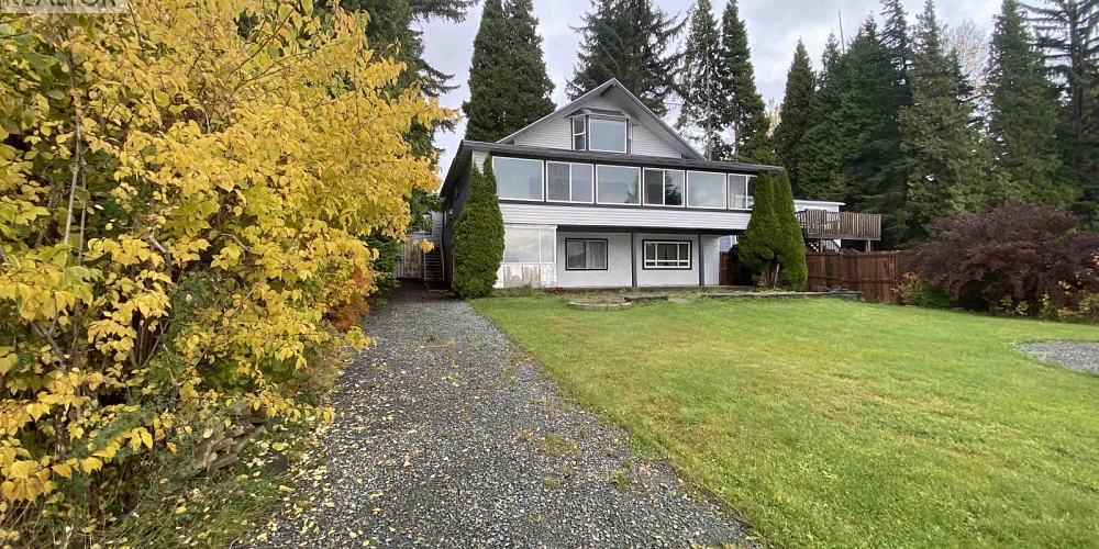 4519 BEAM STATION ROAD Terrace Photo 3