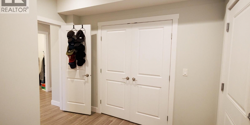 5223 SMITH AVENUE Terrace Photo 15