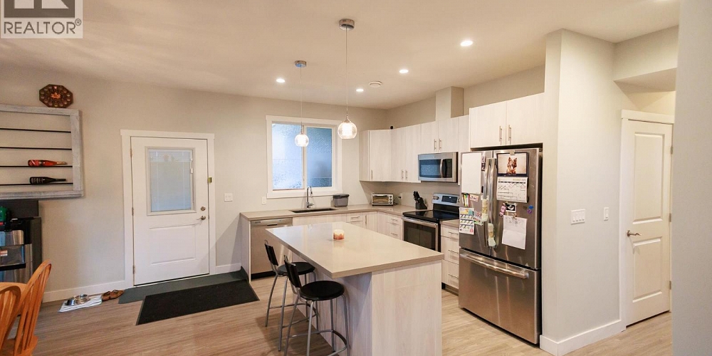 5223 SMITH AVENUE Terrace Photo 2