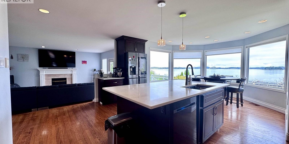 1824 GRAHAM AVENUE Prince Rupert Photo 5