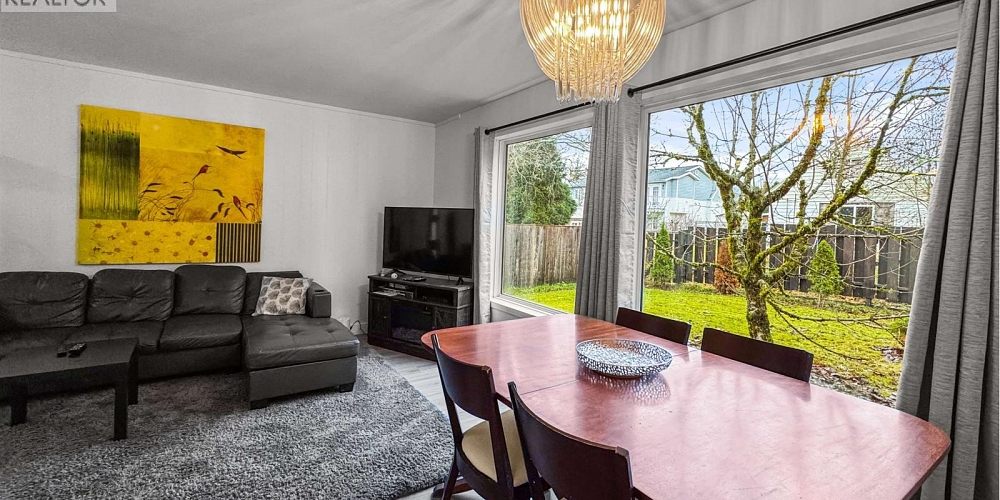 87 SWALLOW STREET Kitimat Photo 11