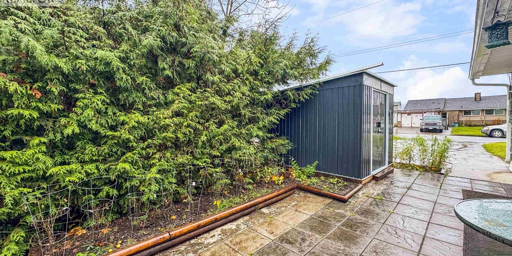 87 SWALLOW STREET Kitimat Photo 3