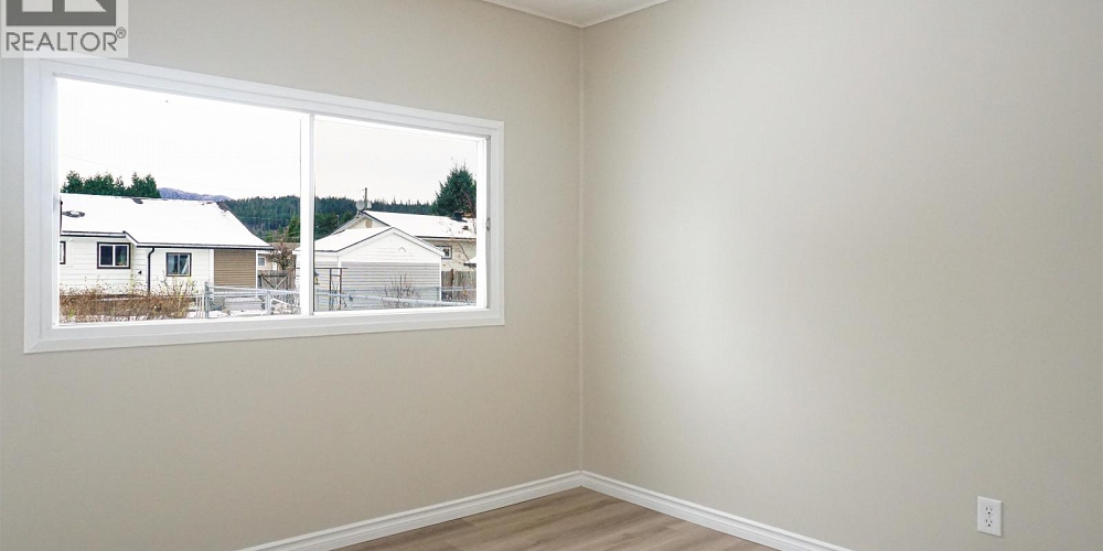105 LILLOOET CRESCENT Kitimat Photo 11
