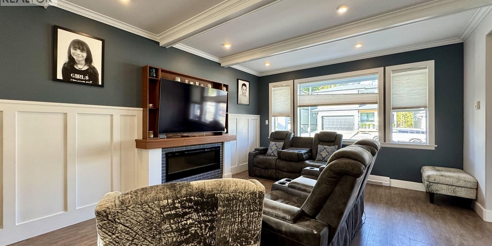 1005 EDWARD AVENUE Prince Rupert Photo 6