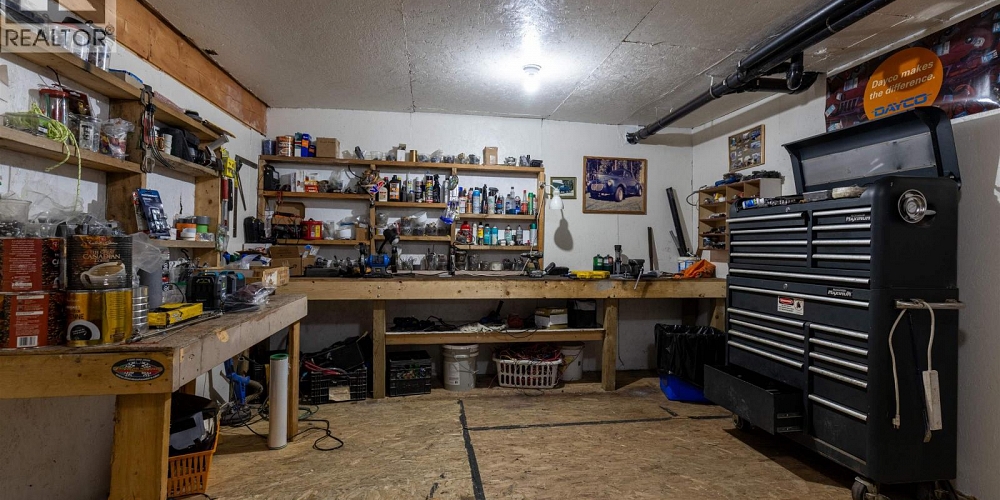 3981 DOBBIE STREET Terrace Photo 14