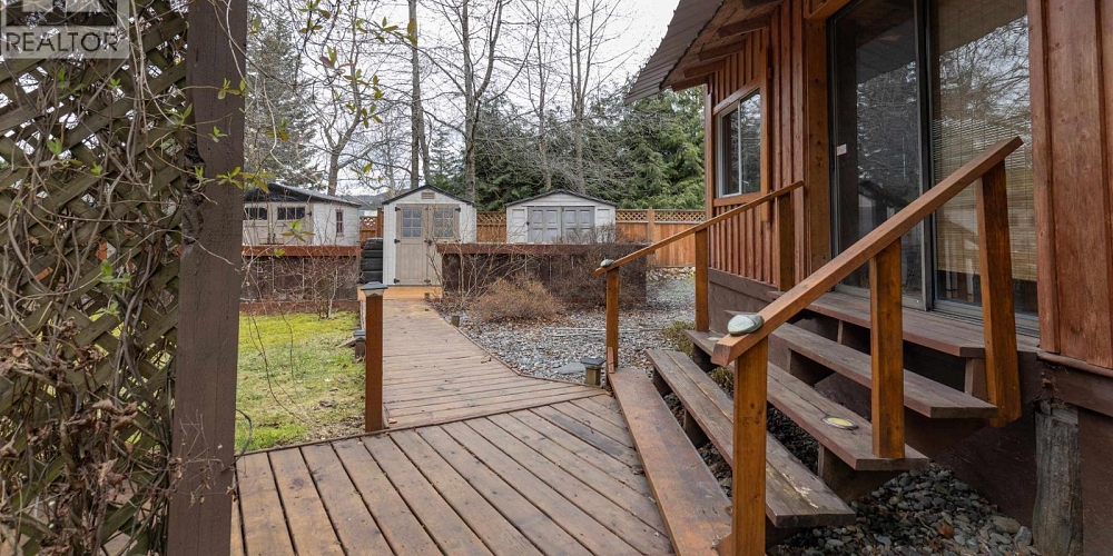 3981 DOBBIE STREET Terrace Photo 21