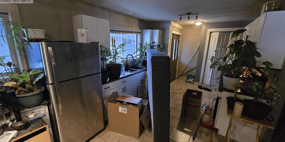 7 KITLOPE STREET Kitimat Photo 3