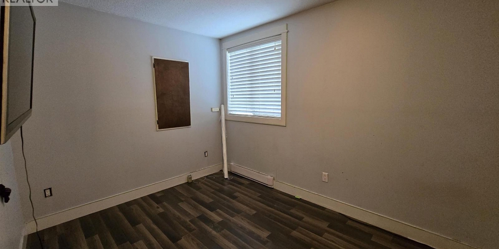 7 KITLOPE STREET Kitimat Photo 7