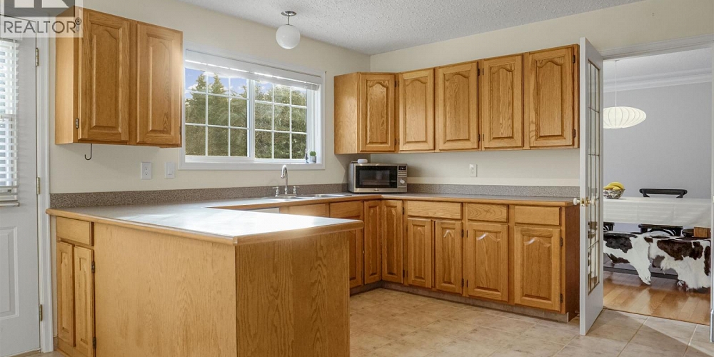 140 SMITH STREET Kitimat Photo 10