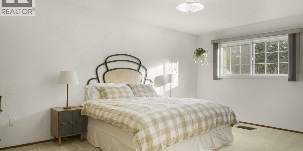 140 SMITH STREET Kitimat Photo 17