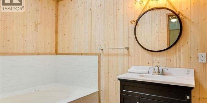 48 584 COLUMBIA AVENUE Kitimat Photo 15