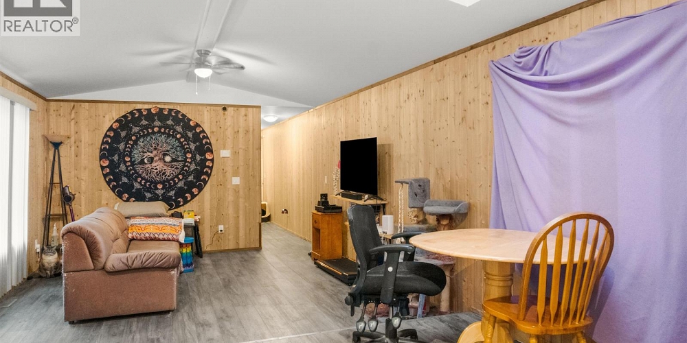 48 584 COLUMBIA AVENUE Kitimat Photo 6