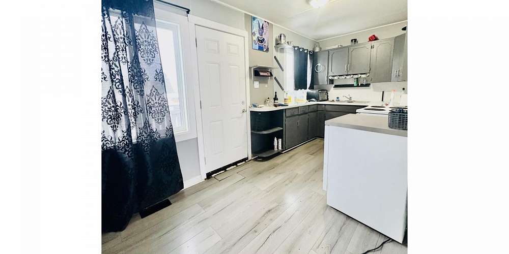 36 FULMAR STREET Kitimat Photo 3