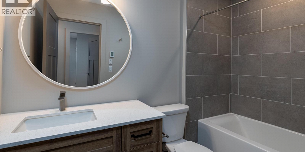 2 4007 BENNER STREET Terrace Photo 22