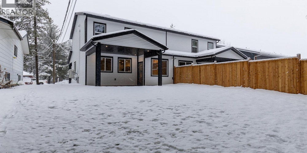 2 4007 BENNER STREET Terrace Photo 25